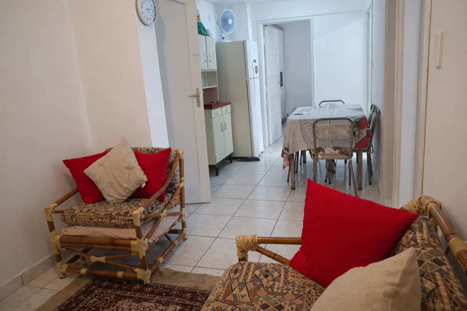 Sala de jantar integrada à sala de estar